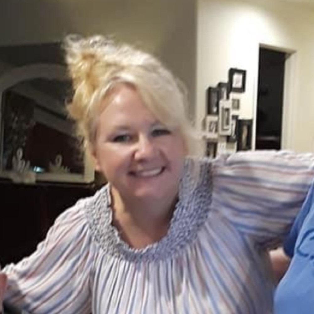 Meet your Posher, April